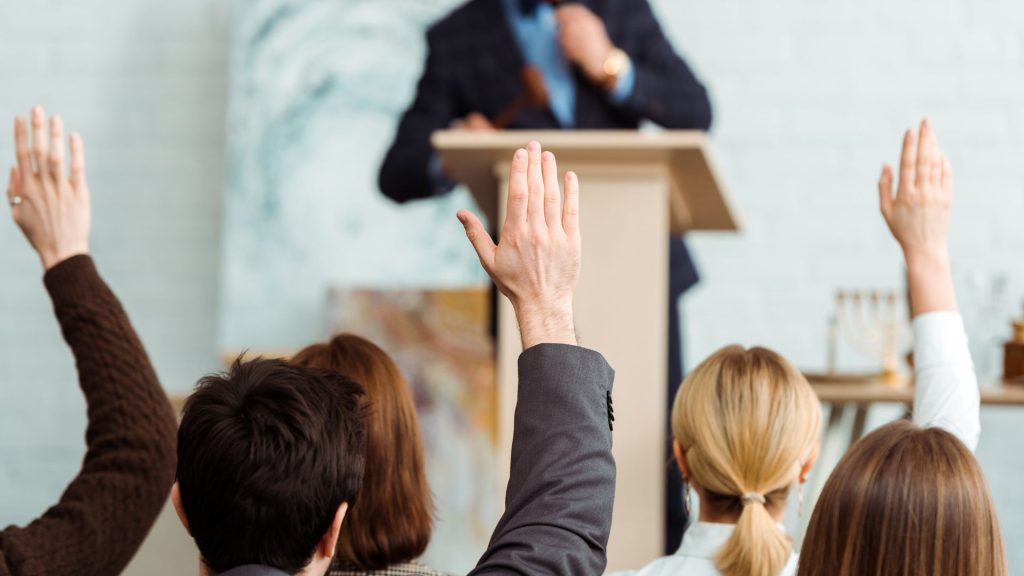 How to Bid Successfully at Auction_ Tips for Property Buyers